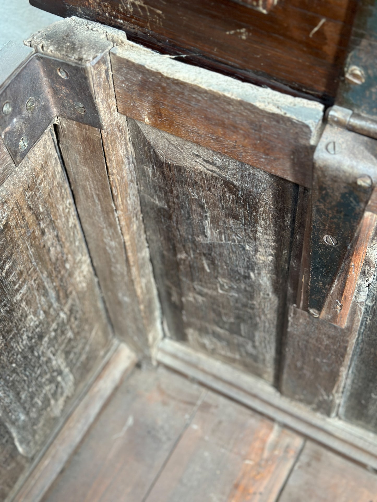 Large Antique English Trunk (1780)