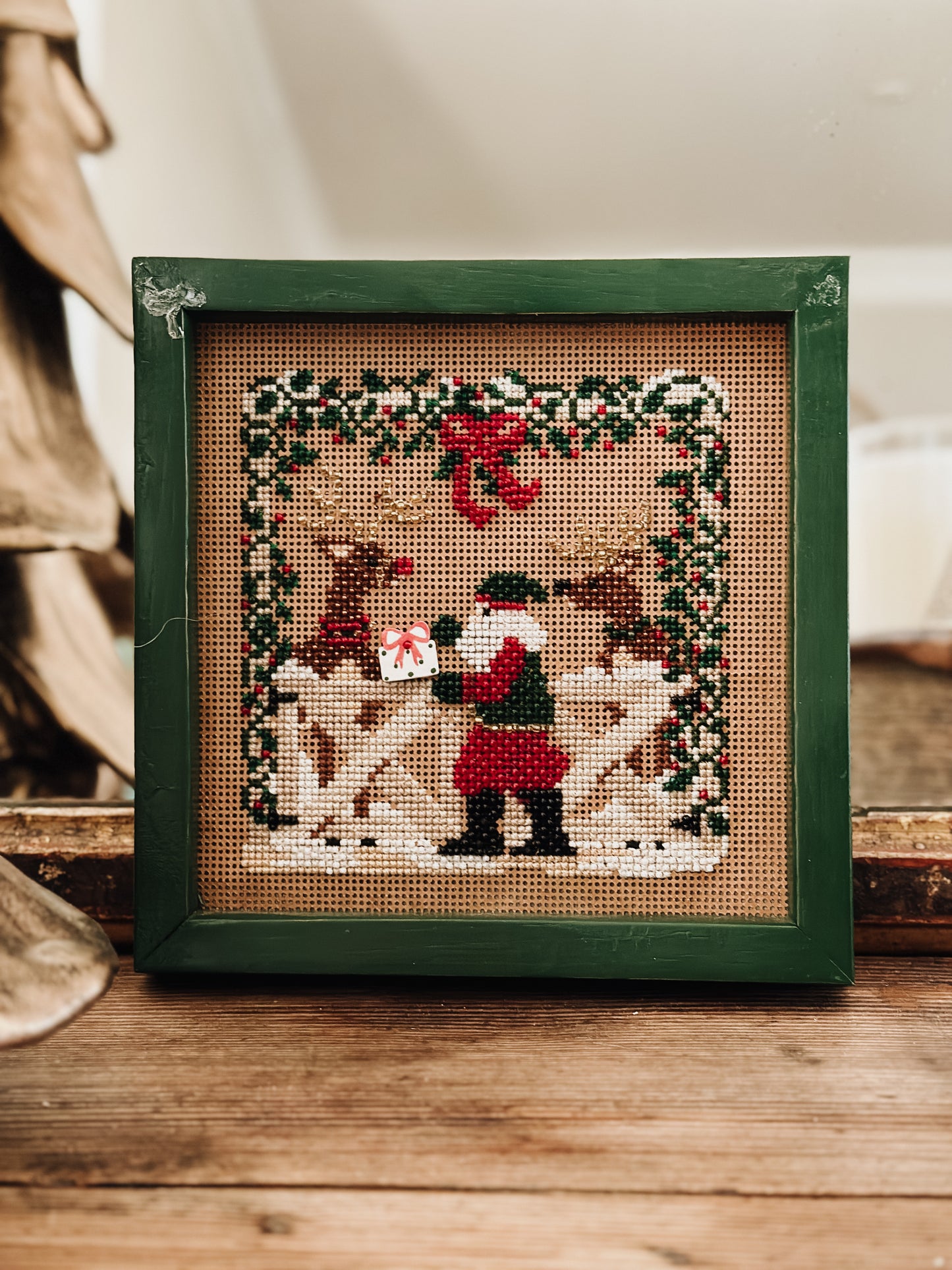 Vintage Christmas Santa Cross Stitch Embroidery