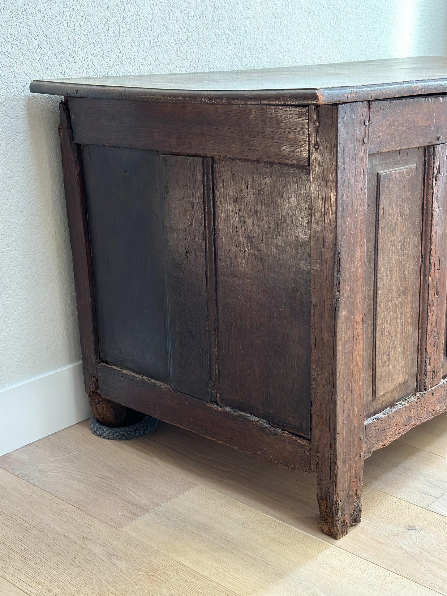 Large Antique English Trunk (1780)