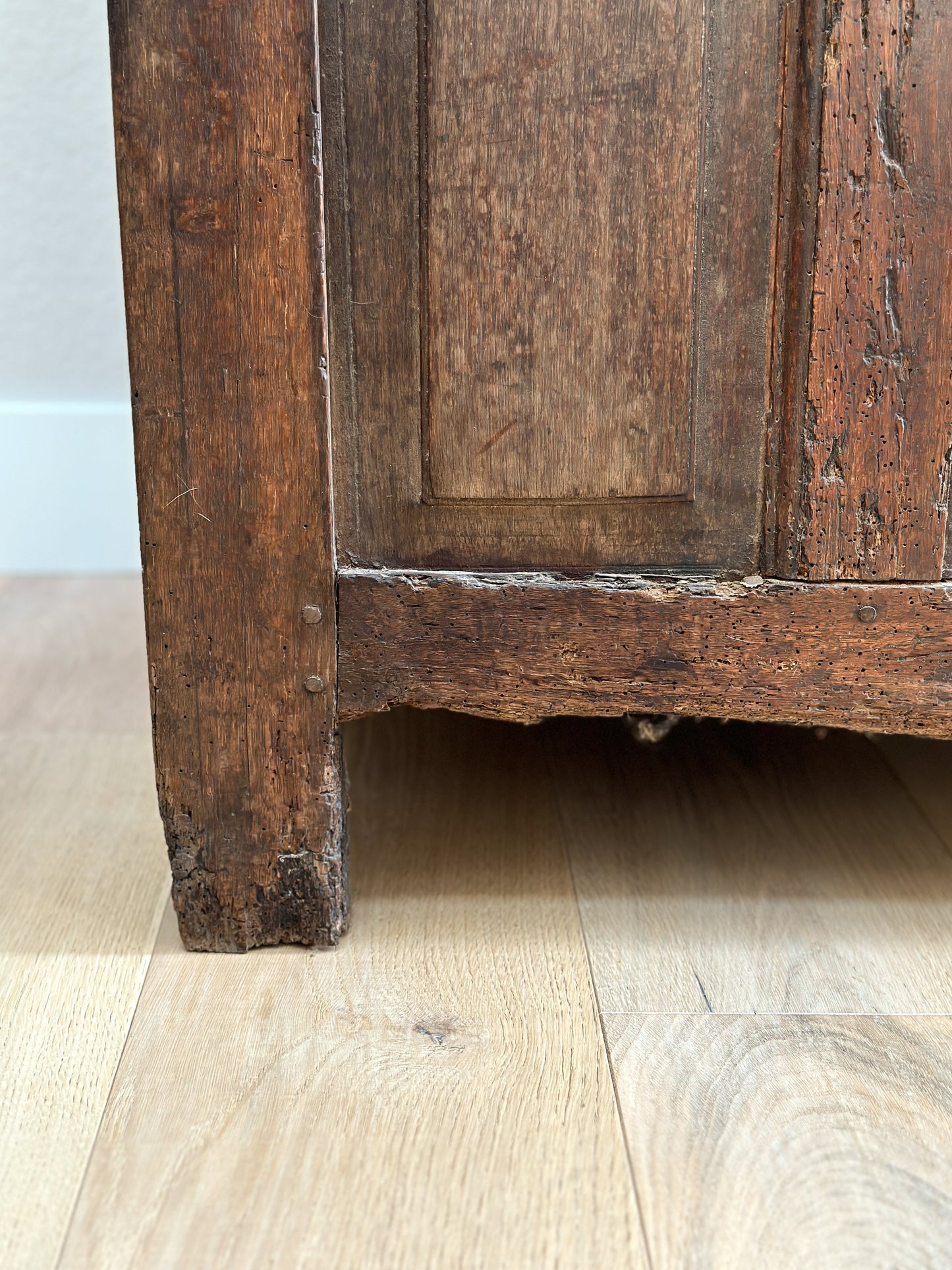 Large Antique English Trunk (1780)