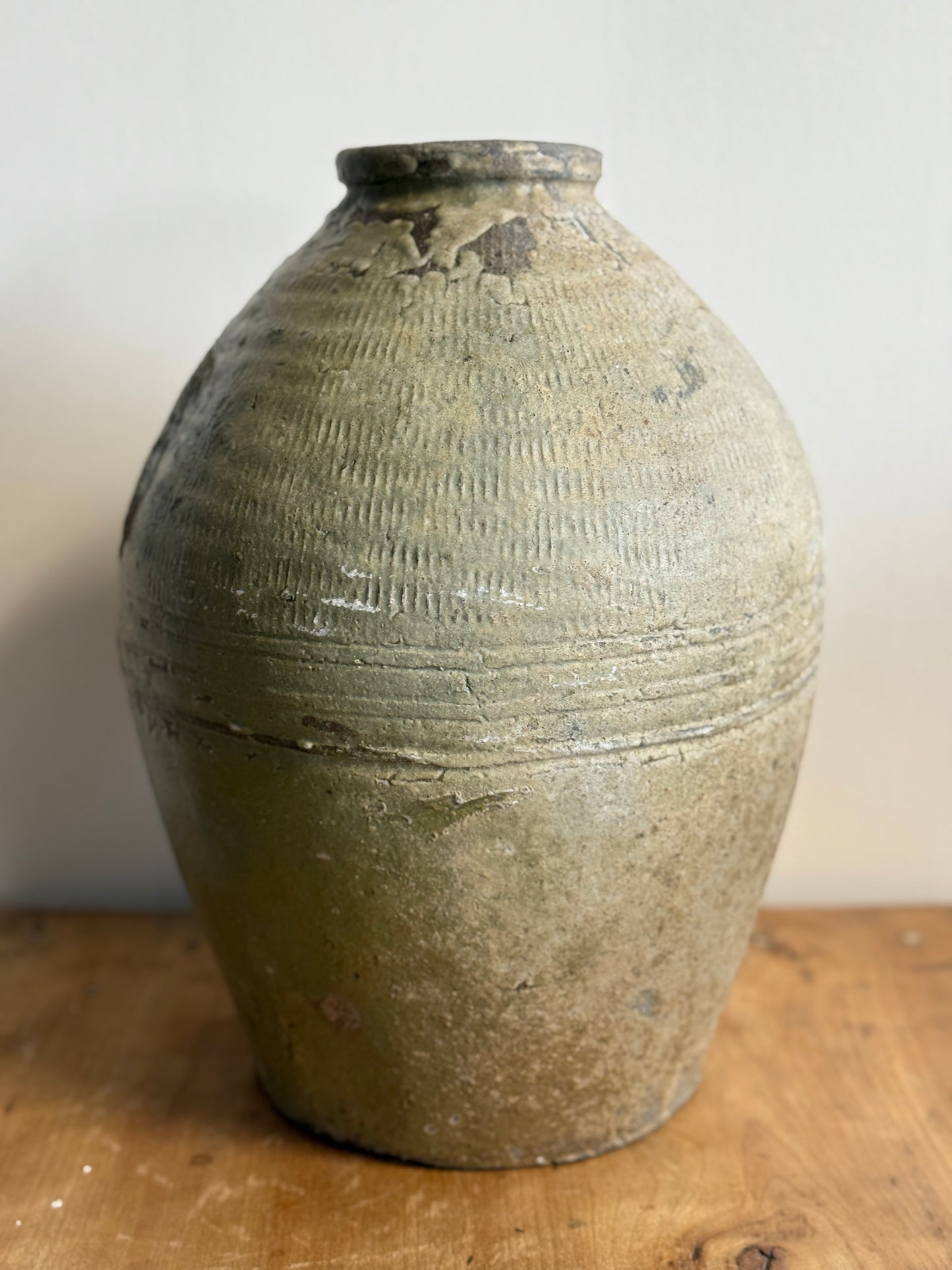 Large Vintage Mijiu Jars