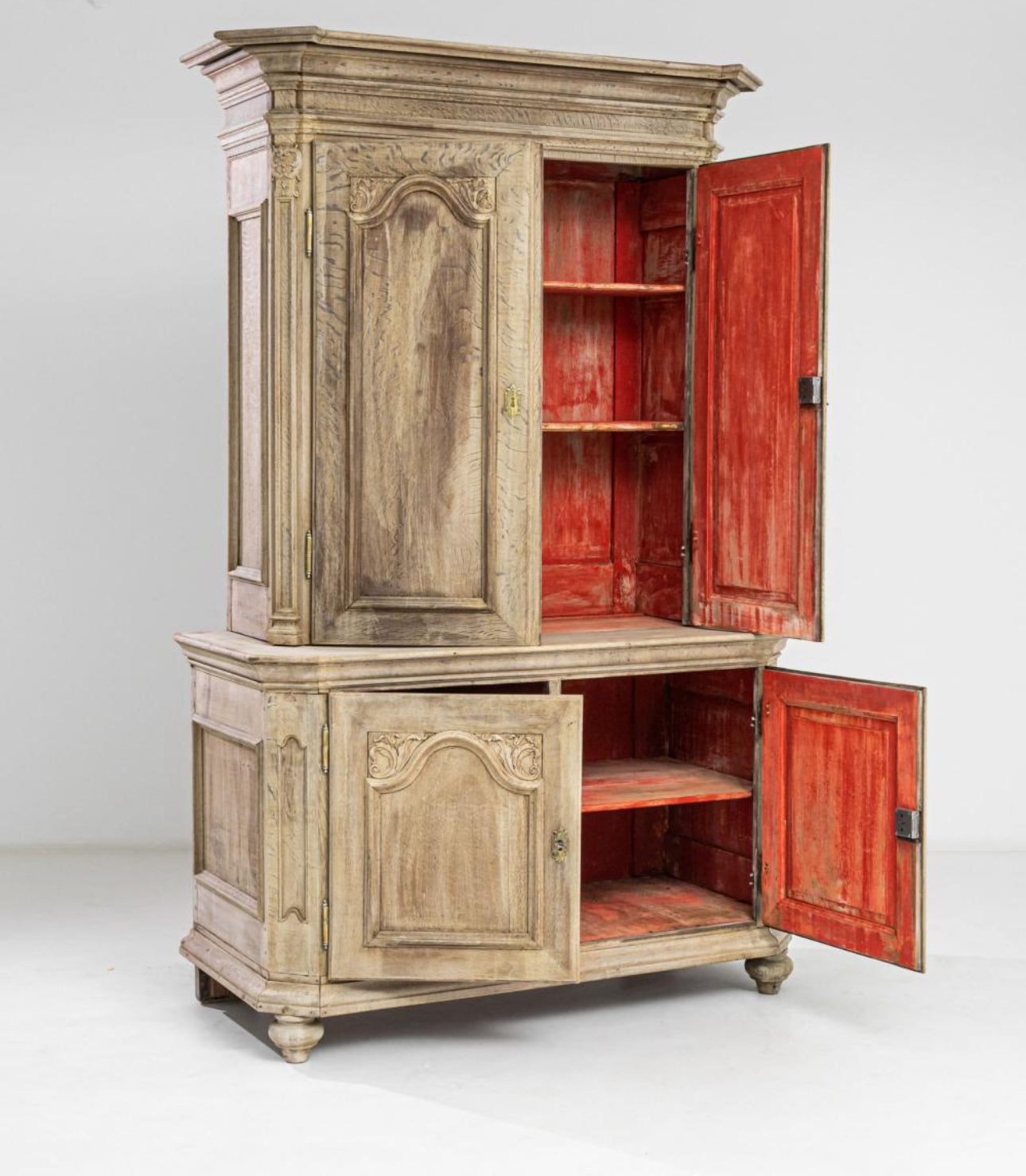 Antique French Bleach Oak Hutch (1820)