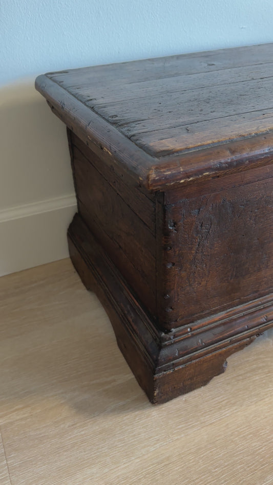 Rare Early 18th Century Italian Walnut Chest